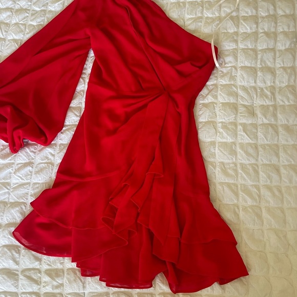 Michael Costello Sunny Chiffon Red One Shoulder Dress - Picture 6 of 15